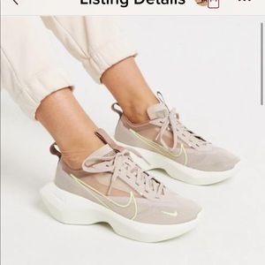 Nike sneakers , good condition !